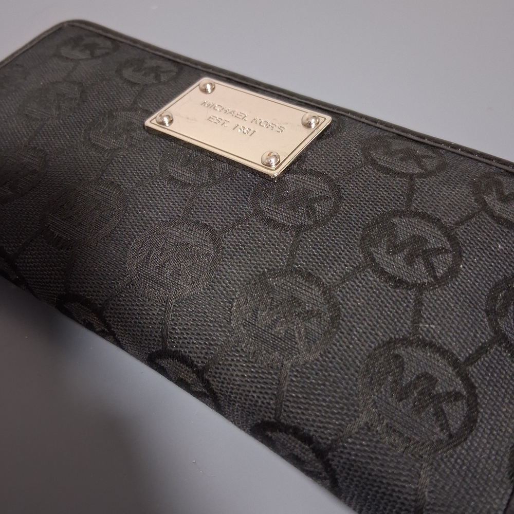 Michael Kors Black Wallet